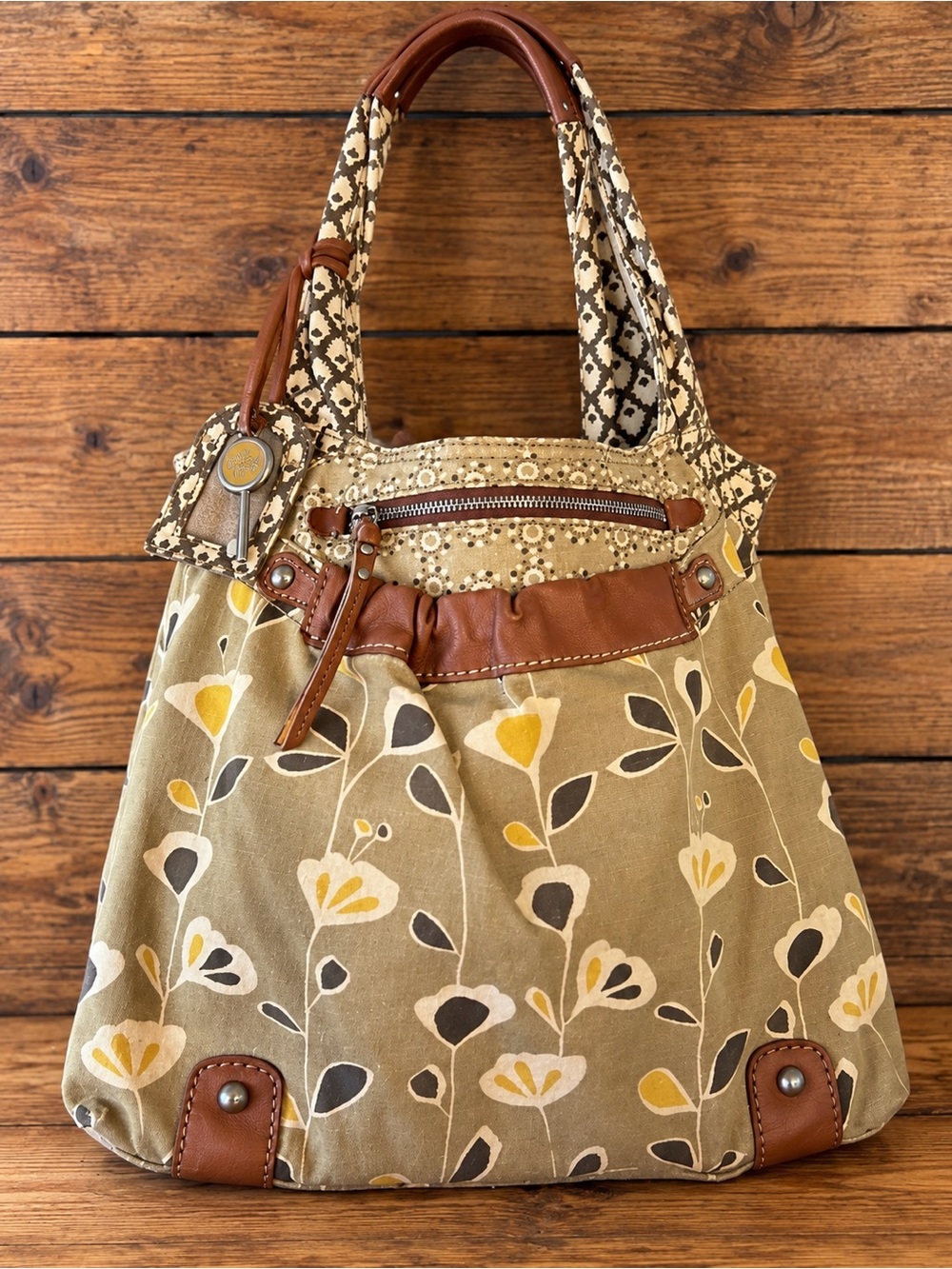 Vintage Fossil Key-Per Floral Canvas Shoulder Bag 🗝️